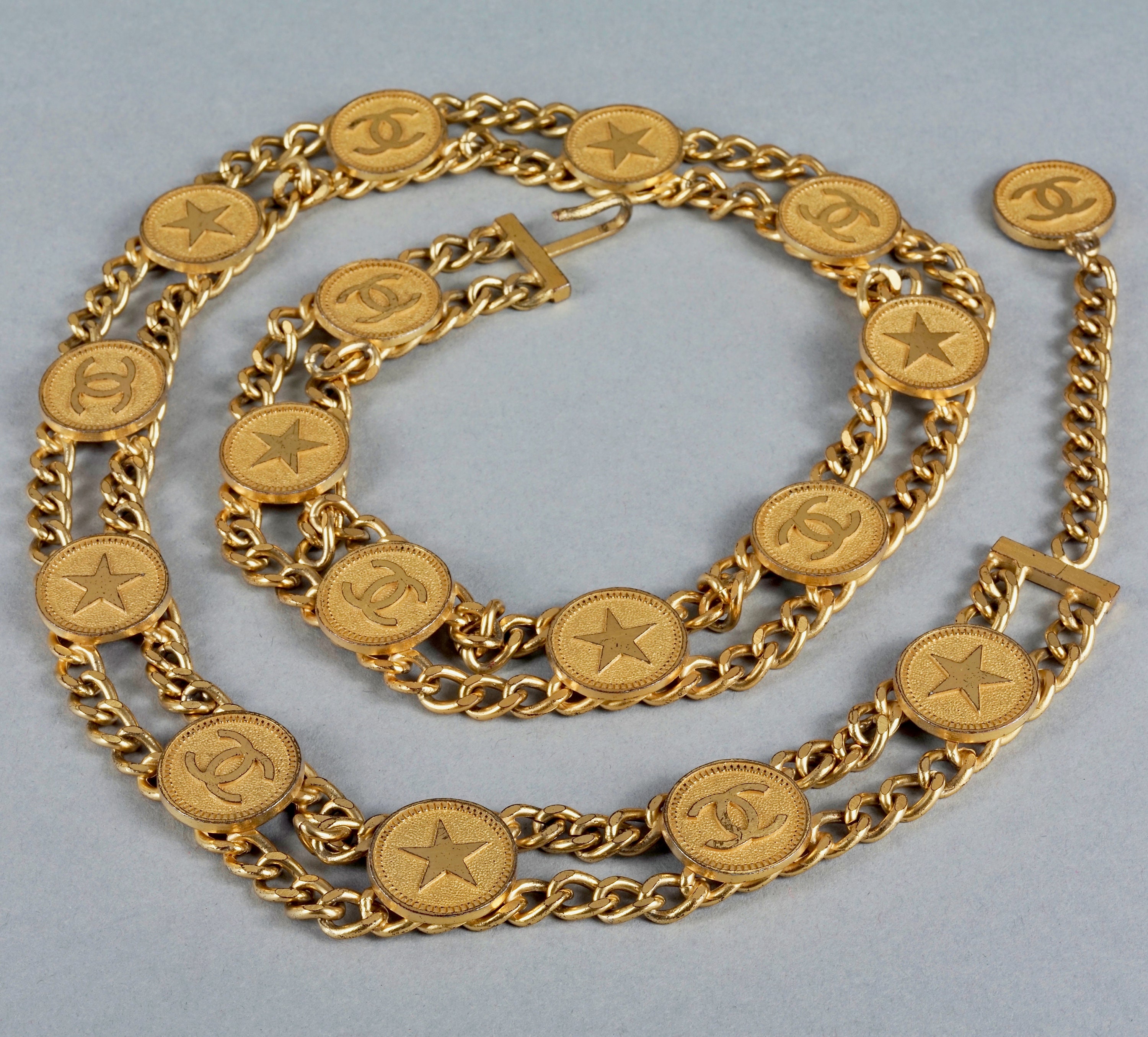 Vintage Chanel CC Medallion Ball Link Gold Chain Belt Recess Los Angeles LA