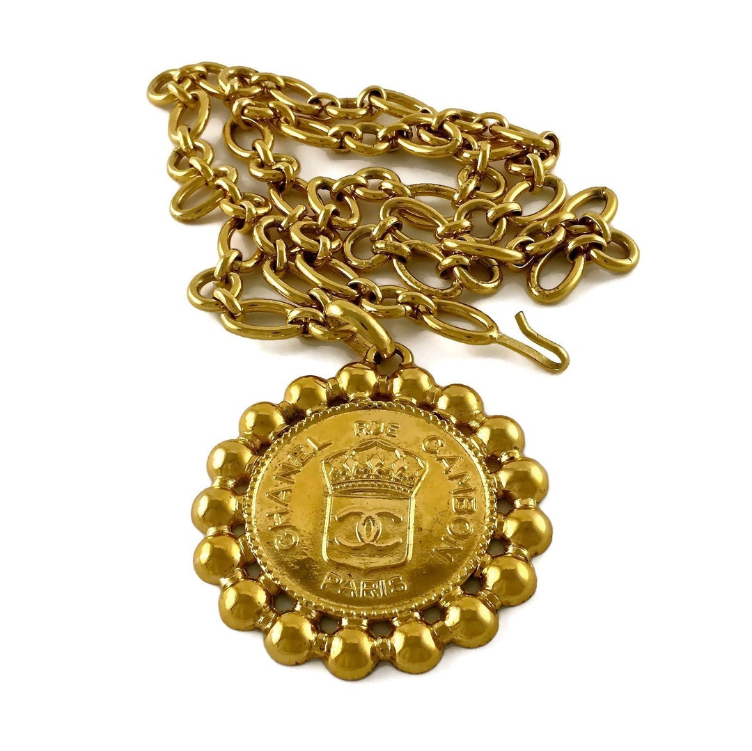 Vintage RIHANNA CHANEL Logo Heraldic Seal Medallion Necklace 