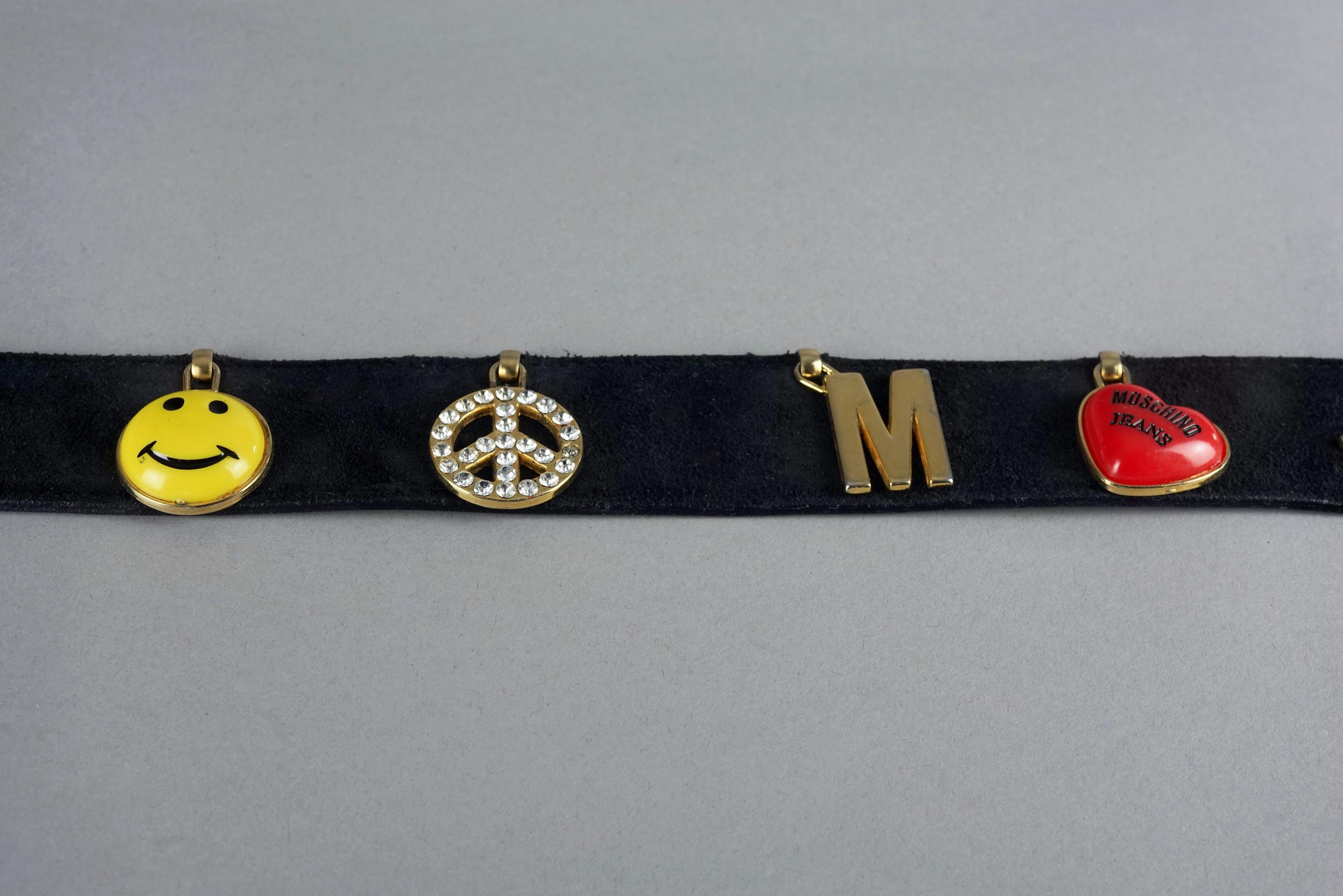Moschino Charm Waist Belt! Super cute-XS Vintage Moschino Gold Chain Belt w Razor Blade Heart Peace  main image 2