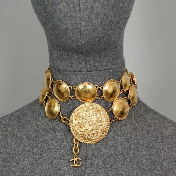 Vintage CHANEL Logo Filigree Medallion Necklace Belt 