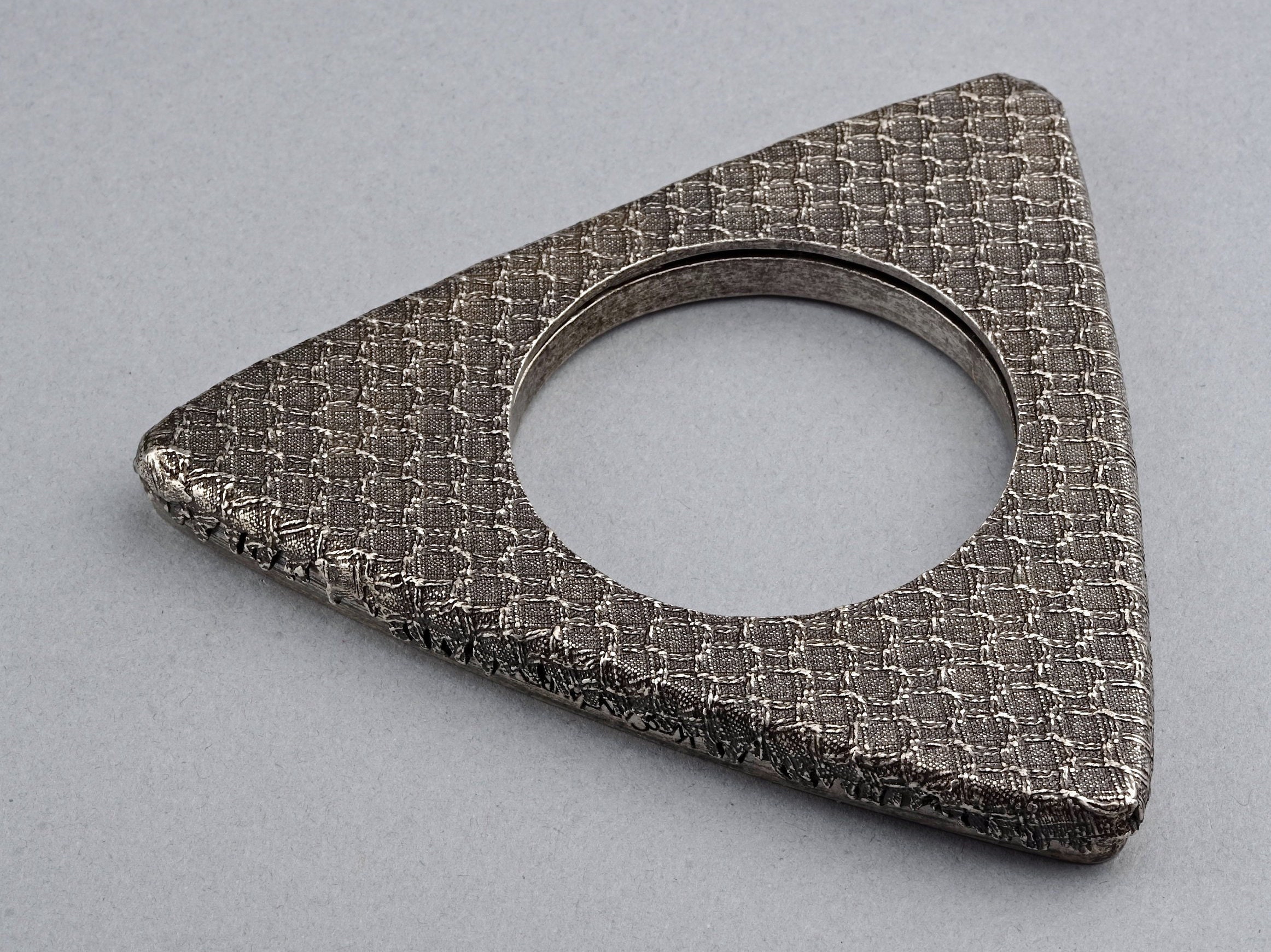 ヴィンテージ イヴ・サンローラン YSL フューチャリスティック