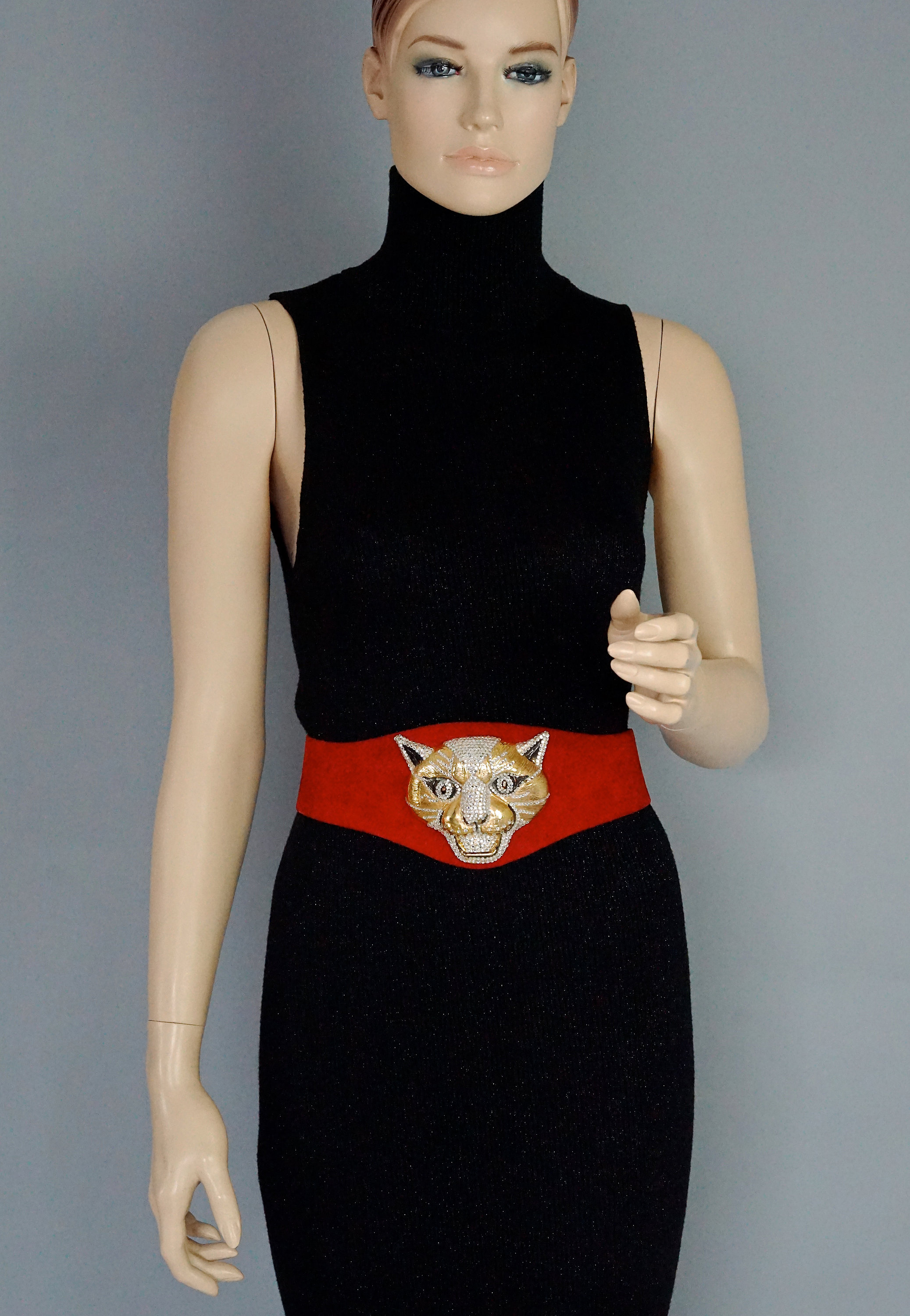Vintage HENRYKS BIJOUX VIENNE Jewelled Leopard Head Red  display picture 2
