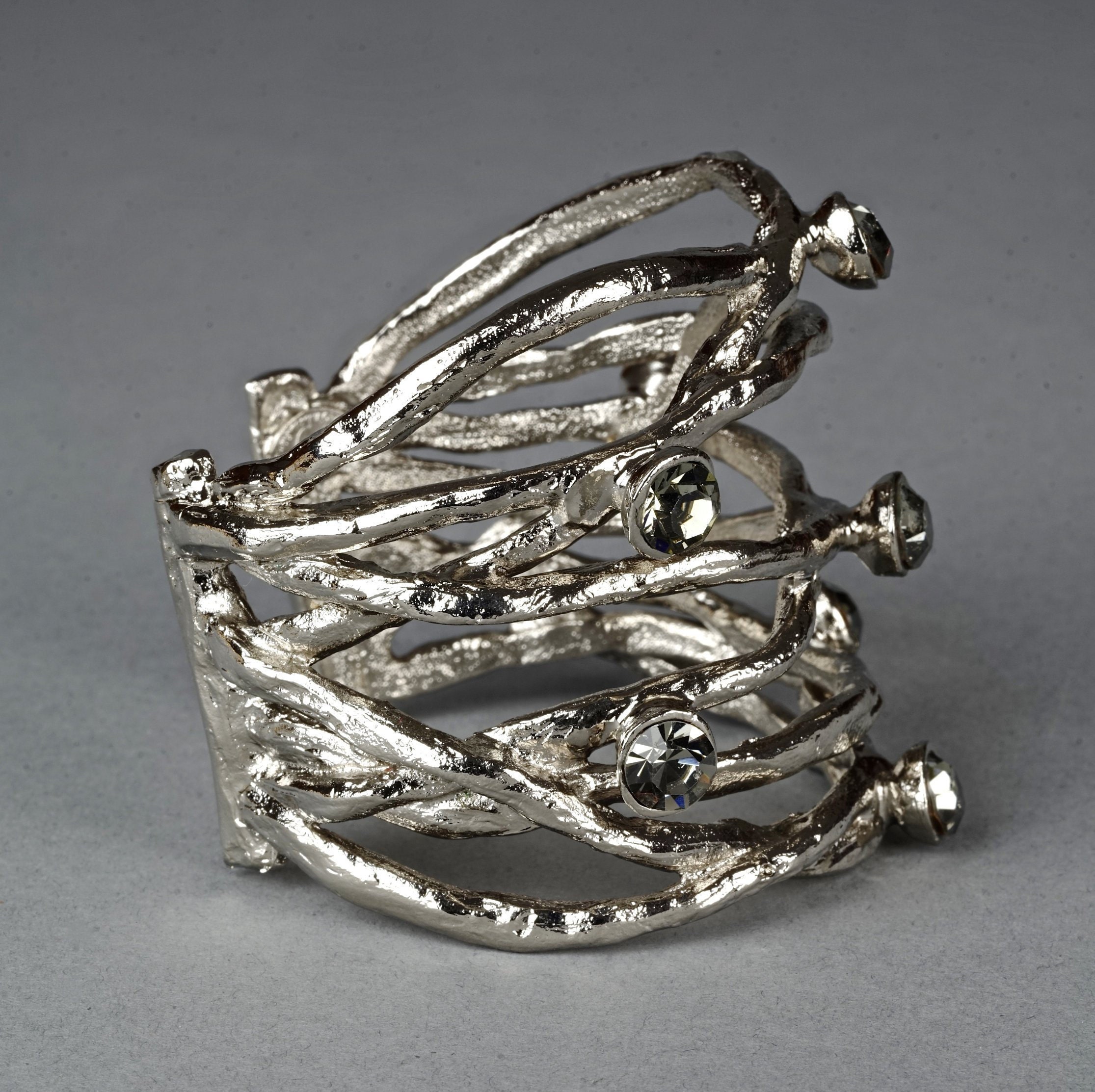 クリスチャンラクロア バングル Vintage CHRISTIAN LACROIX Protruding Rhinestone Wire Cuff