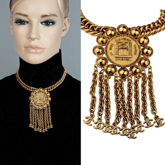Chanel Silvertone Metal Chain Fringe Collar CC Necklace - Yoogi's Closet