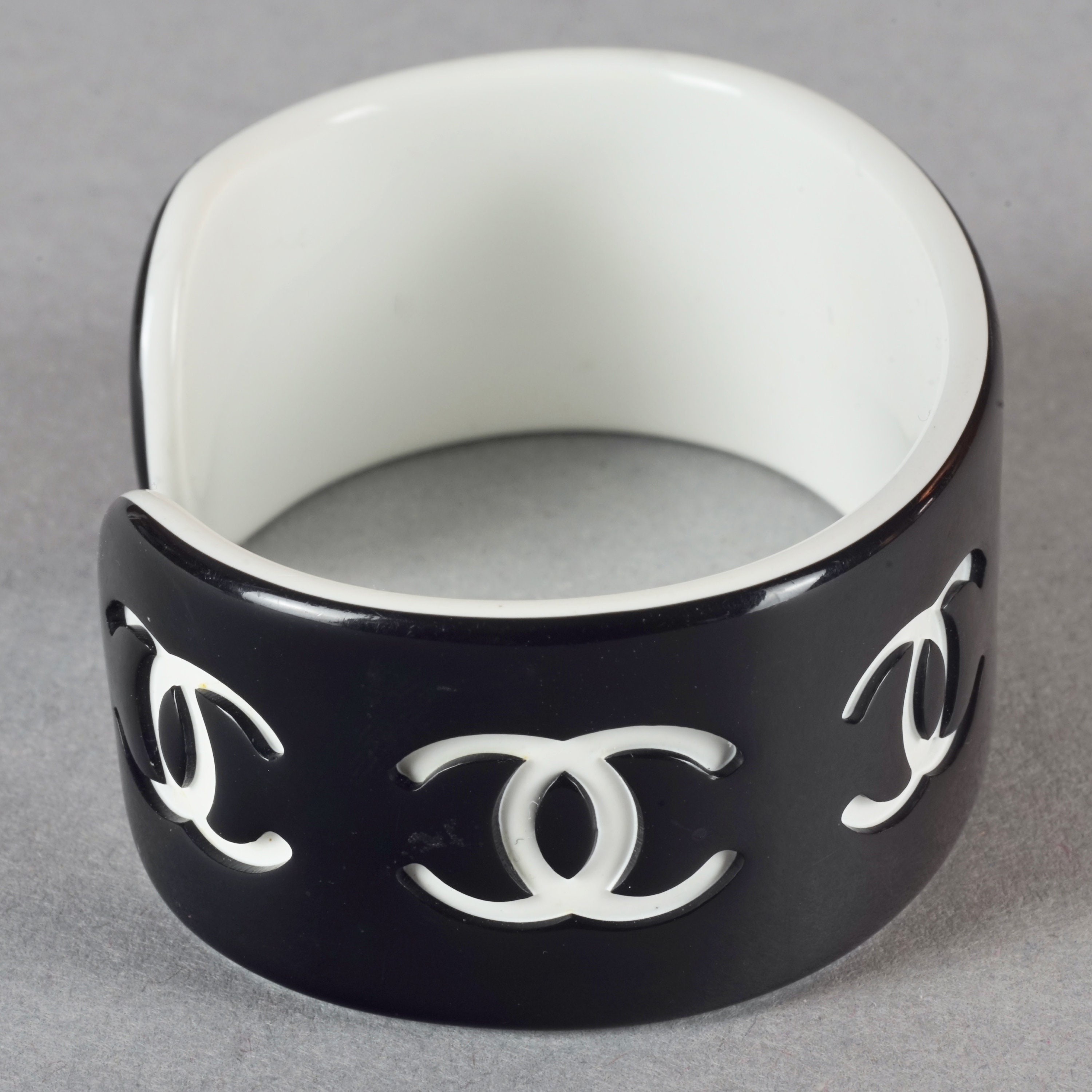 Vintage CHANEL Black and White CC Logo Perspex Cuff Bracelet Vintage CHANEL Black and White CC Logo Perspex Cuff Bracelet