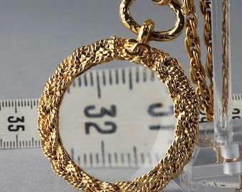 Collar de doble cadena con lupa trenzada y logotipo vintage de CHANEL