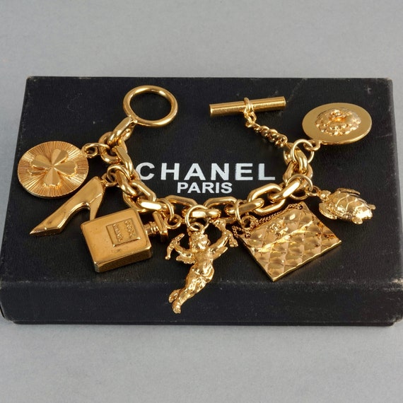 Vintage Iconic CHANEL Charms Chunky Bracelet -  Israel