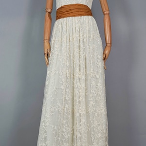 Vintage ROMEO GIGLI Ecru Lace with Wide Belt Long Formal Dress