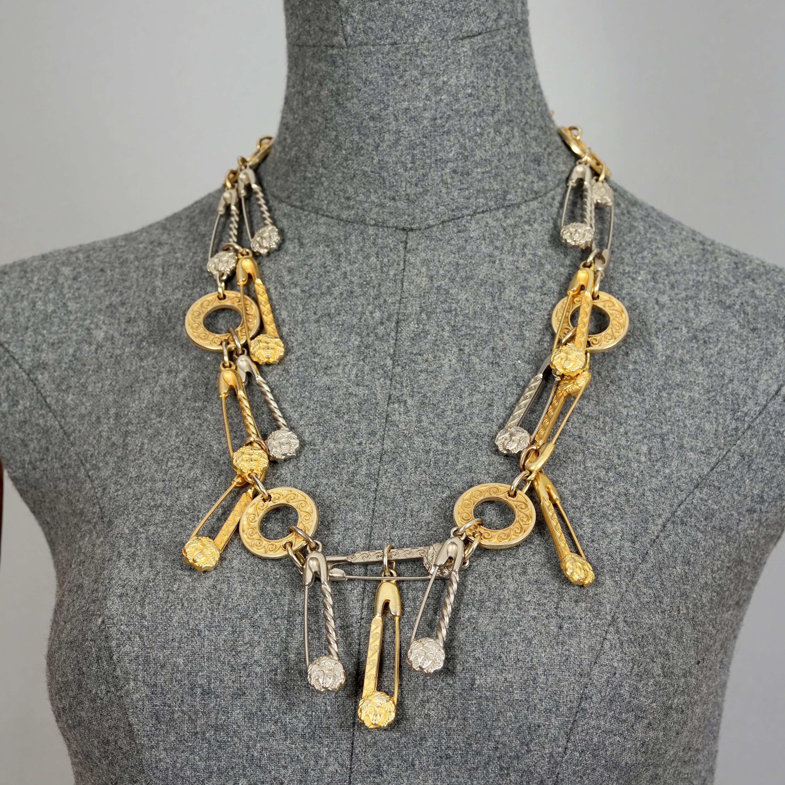 Vintage GIANNI VERSACE Iconic Medusa Safety Pin Necklace Belt - Etsy