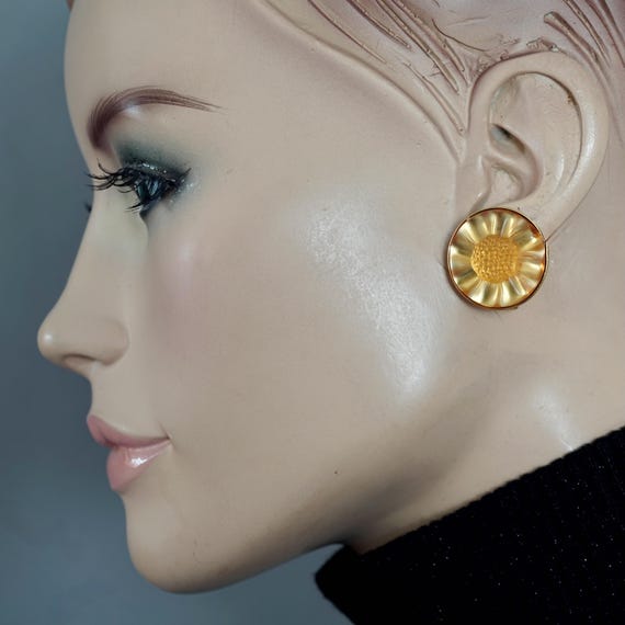 Vintage LALIQUE "MUGUET" Flower Amber Glass Clip On Earrings View 6