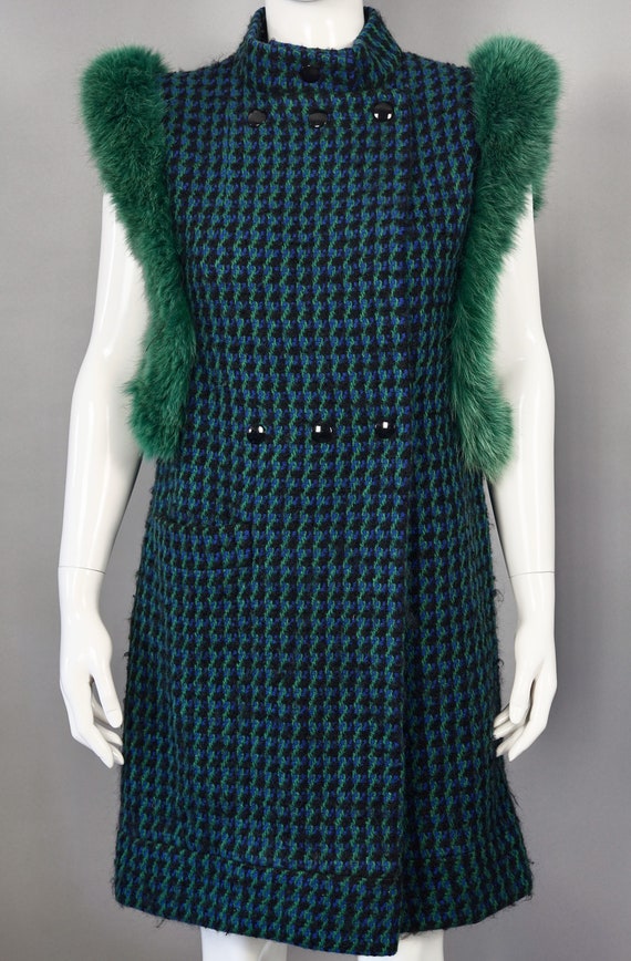 Vintage 1970s PIERRE CARDIN Mod Knitted Fur Vest … - image 2