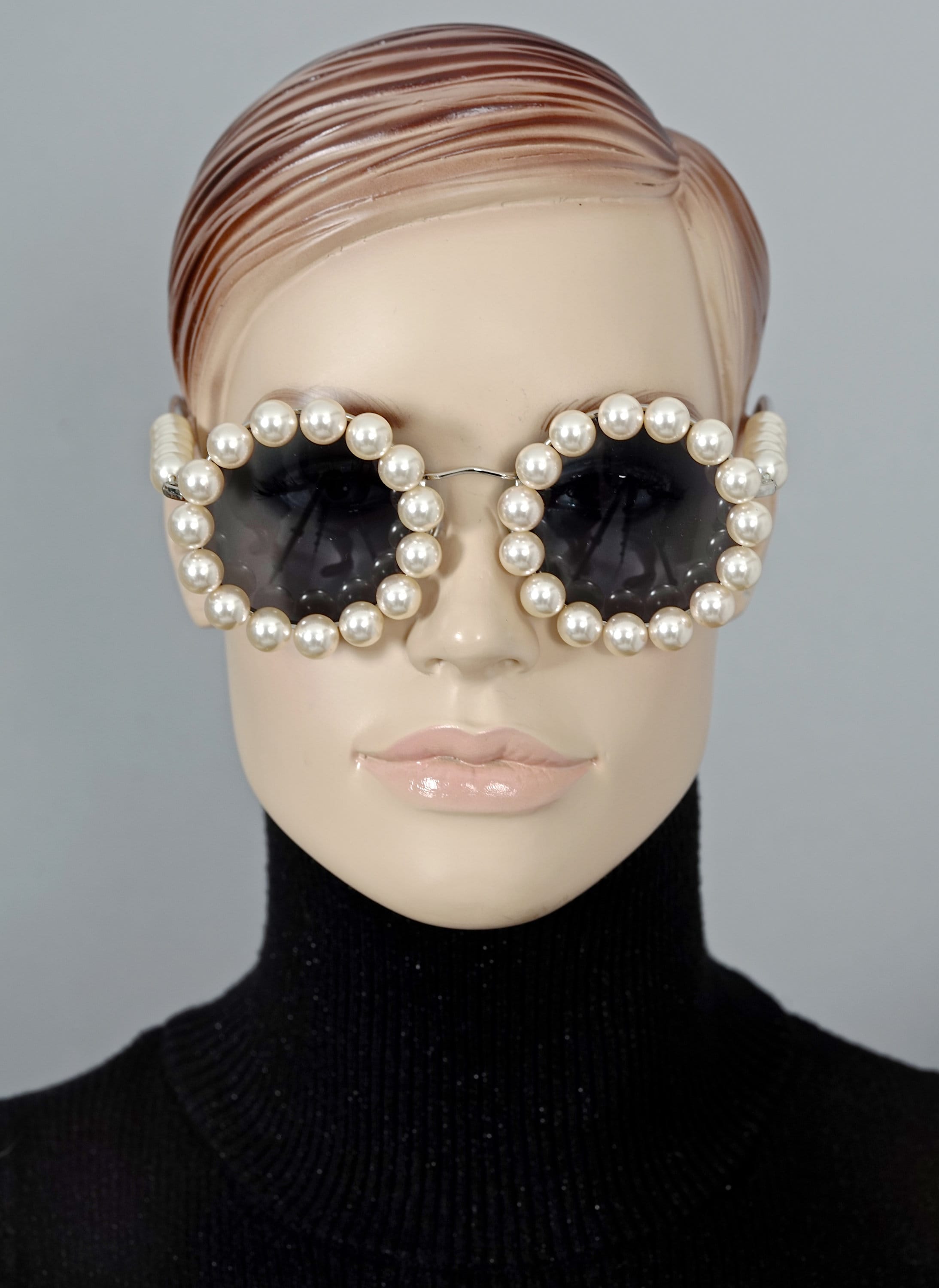 Chanel round logo sunglasses - Gem