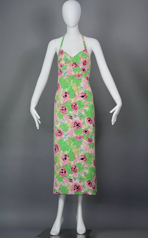 Vintage 1997 CHANEL BOUTIQUE Camellia Flower CC Logo Print Vintage 1997 CHANEL BOUTIQUE Camellia Flower CC Logo Print
