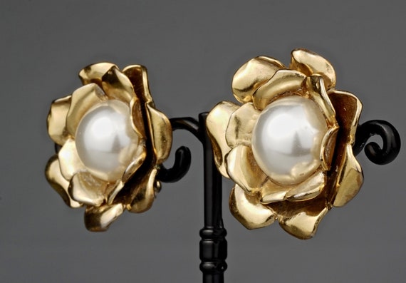 Vintage YVES SAINT LAURENT Ysl Gilt Flower Pearl … - image 5