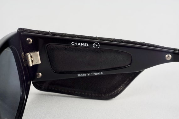 Vintage 1988 CHANEL Quilted Leather Sunglasses 