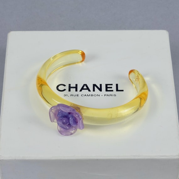 Vintage 2001 CHANEL Translucent Camellia Flower CC Logo  display picture 3