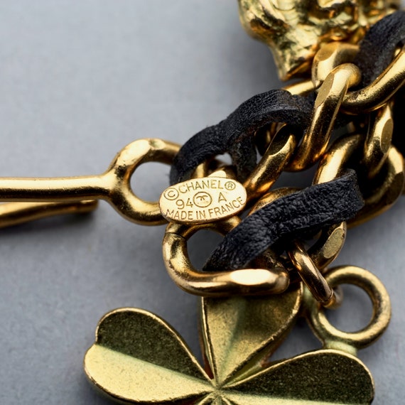 Chanel leather chain necklace discount