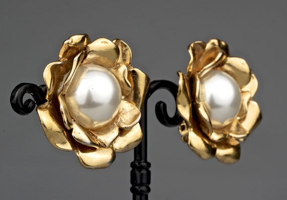 Vintage YVES SAINT LAURENT Ysl Gilt Flower Pearl … - image 4