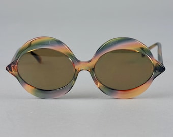 1970s Pierre Cardin Winged Sunglasses, Mod 60810 21007 - Etsy display picture 3