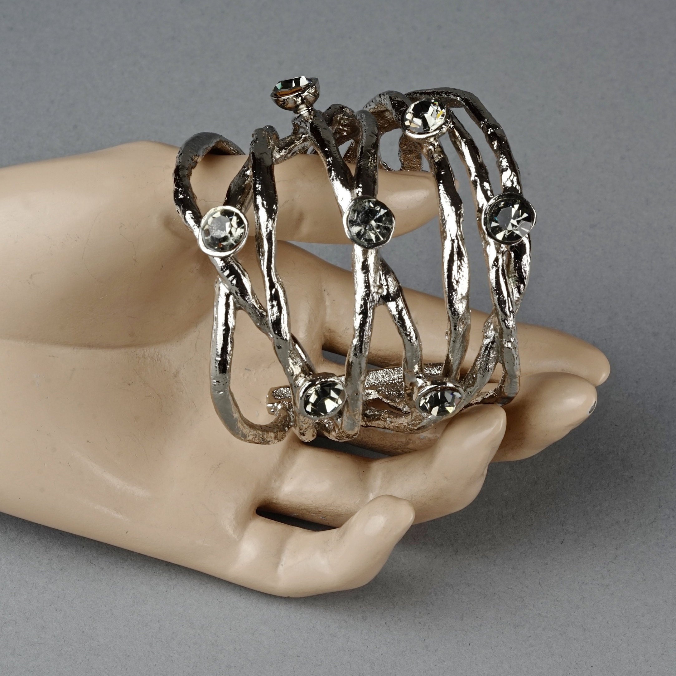クリスチャンラクロア バングル Vintage CHRISTIAN LACROIX Protruding Rhinestone Wire Cuff