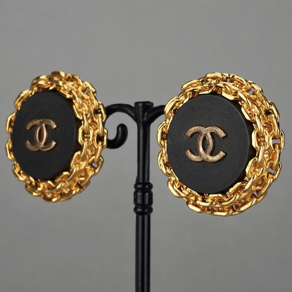 Vintage 1993 CHANEL CC Logo Disc Chain Earrings - image 6