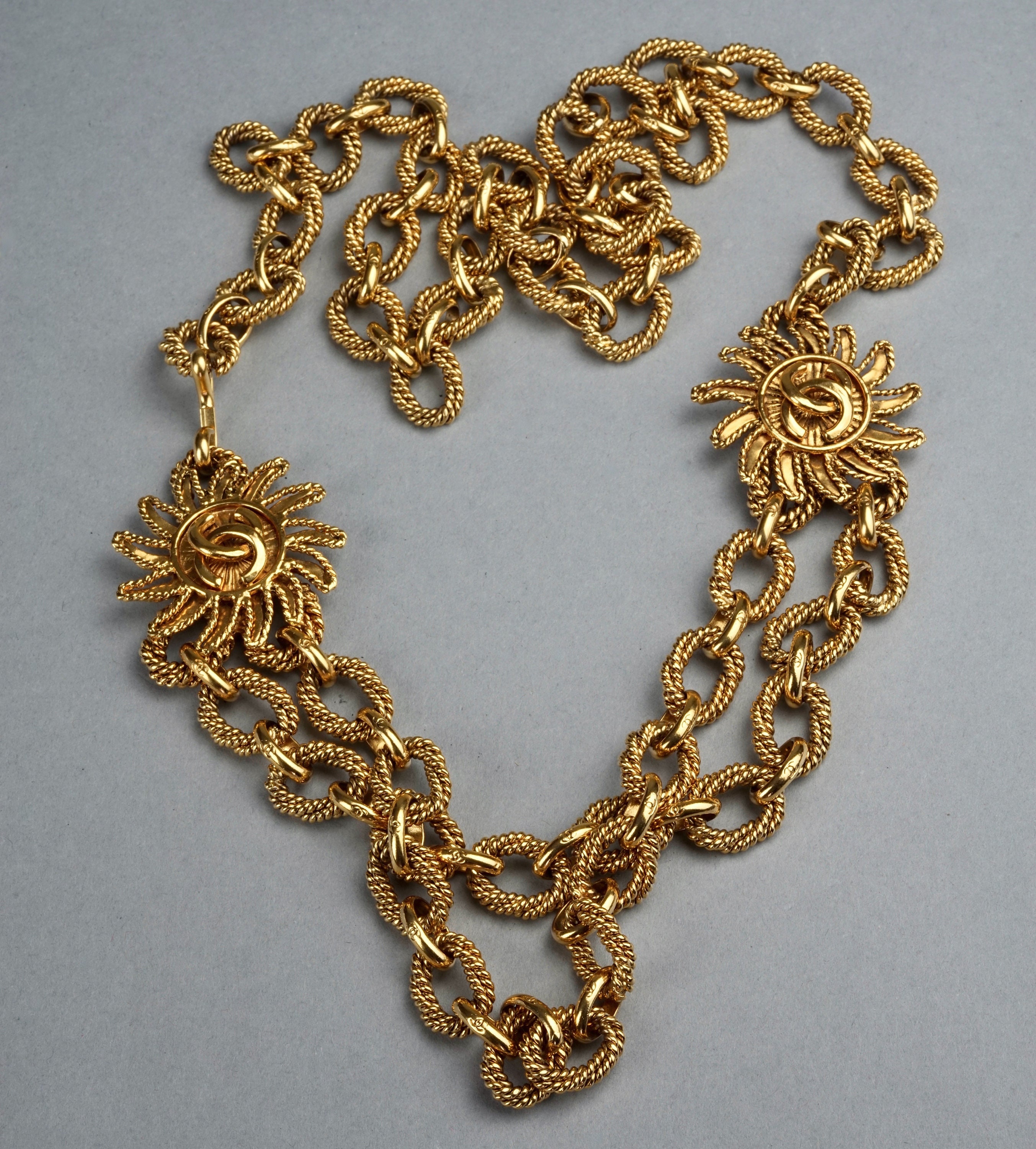 Chanel sunburst necklace deals