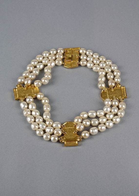 Karl lagerfeld store pearl necklace
