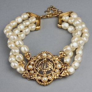 Vintage CHRISTIAN DIOR Logo Insignia Medallion Tiered Pearl Choker Necklace