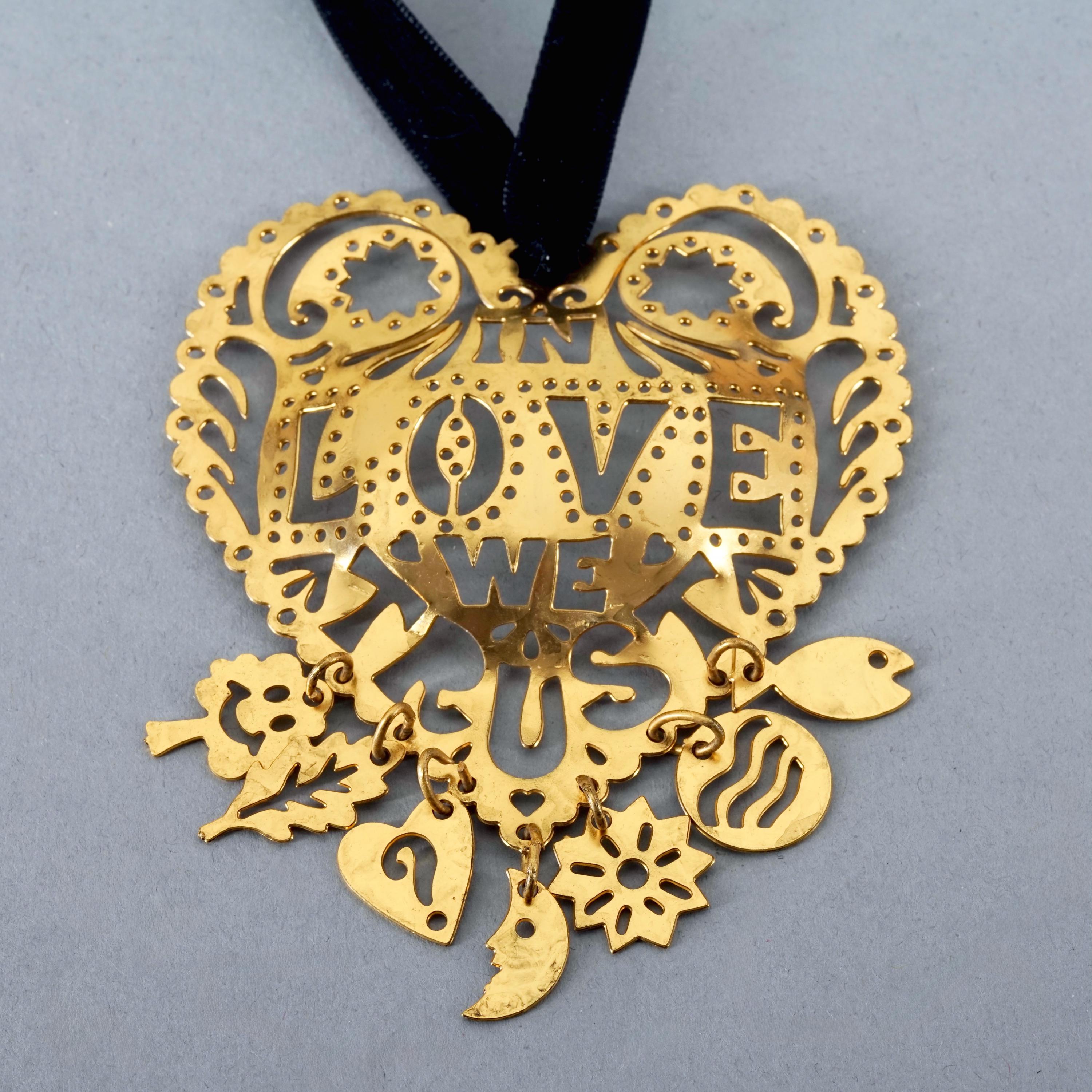 ヴィンテージ モスキーノ「In Love We Trust」エンブレムハート 