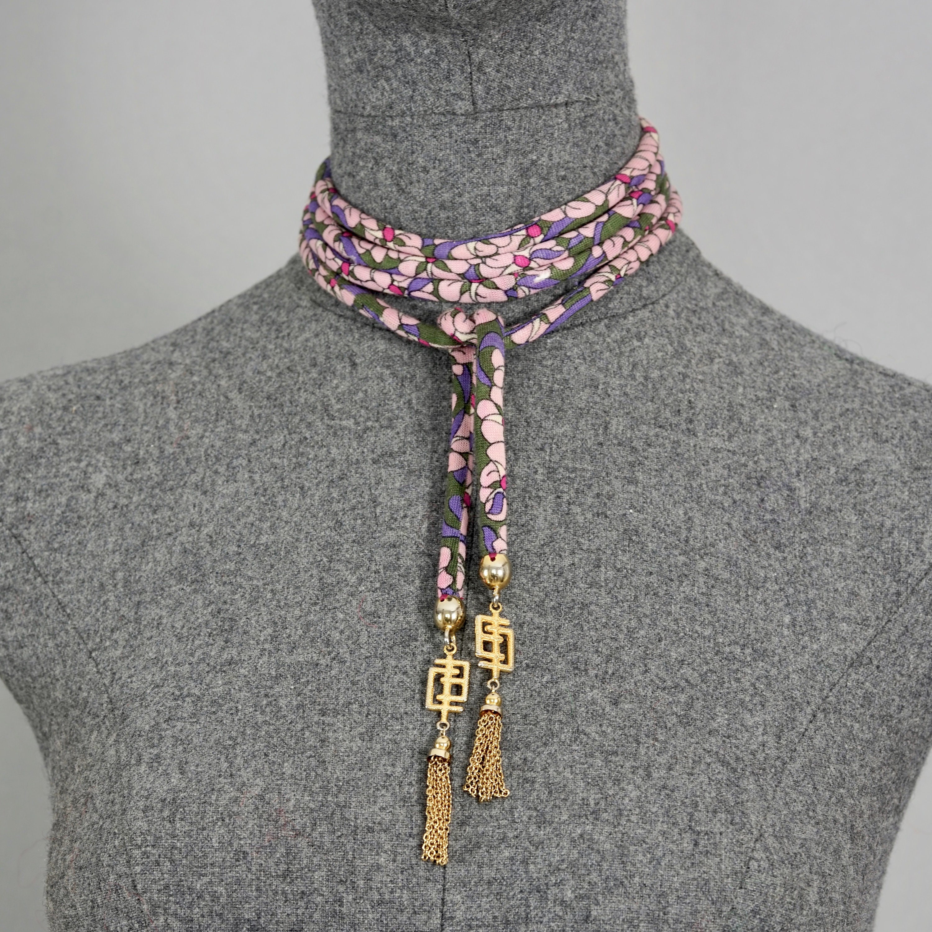 Ceinture Vintage En Soie EMILIO PUCCI Années 1970 - Rose - Longueur 110 Cm