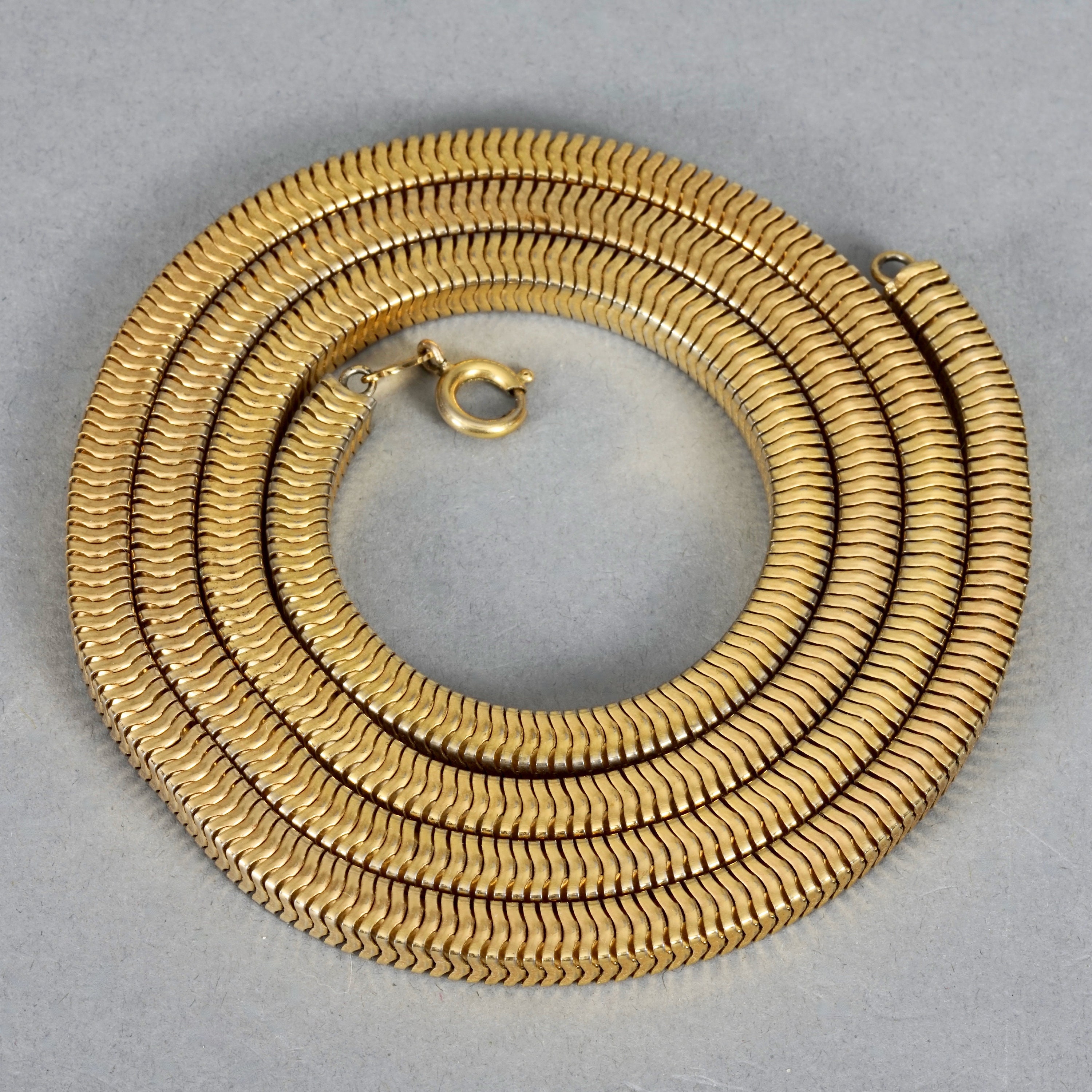 Vintage 1973 CHRISTIAN DIOR Gold Snake Chain Necklace - Etsy Vintage 1973 CHRISTIAN DIOR Gold Snake Chain Necklace - Etsy