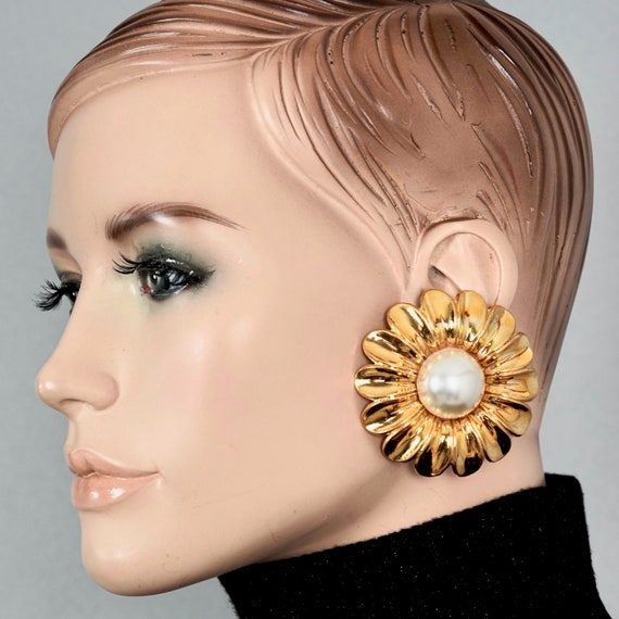 Vintage 1989 CHANEL Massive Flower Pearl Earrings 