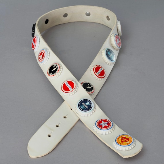 Vintage MOSCHINO JEANS Bottle Cap Studded Novelty Leather  display picture 2