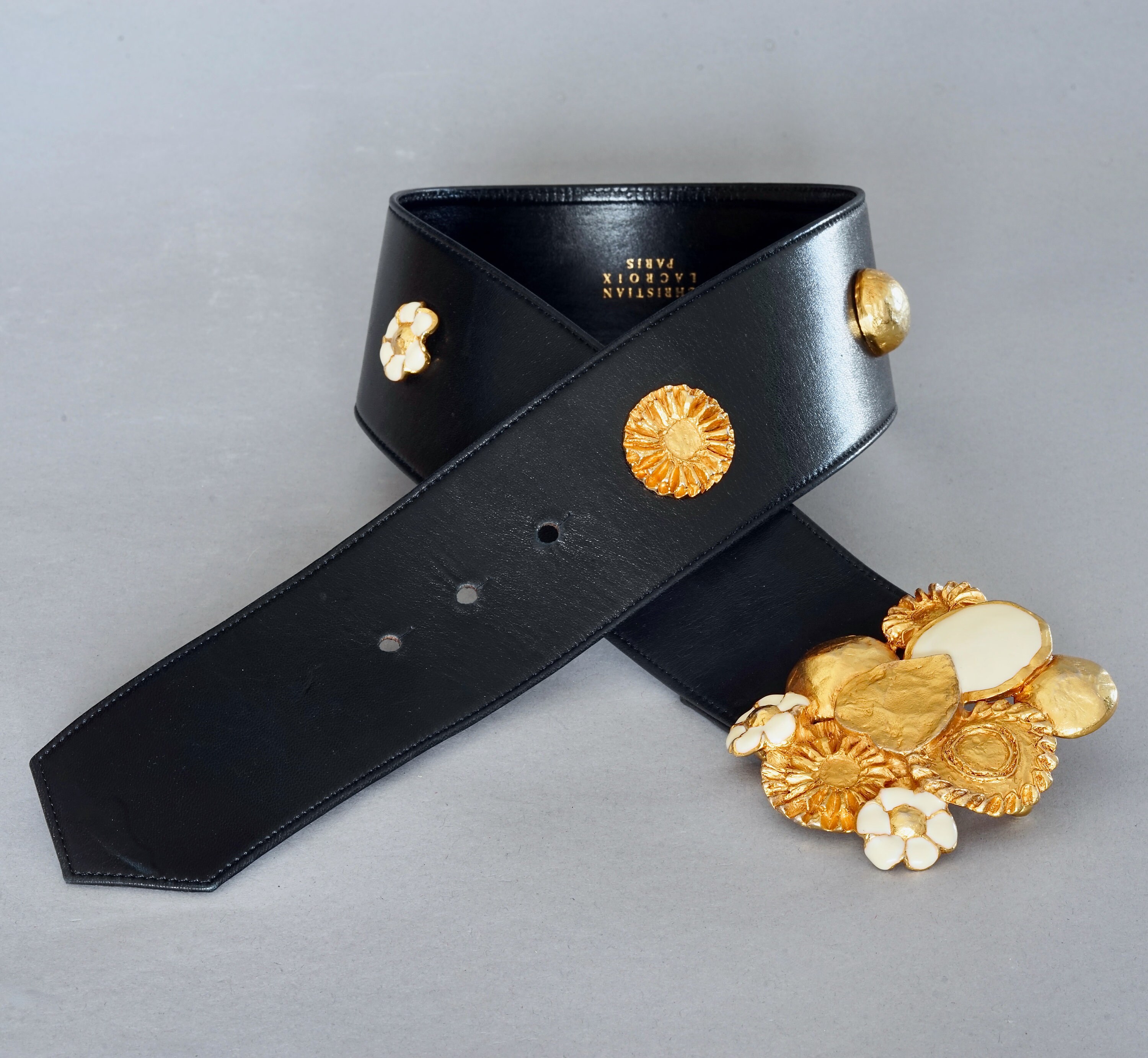 RARE AUTHENTIC VINTAGE CHRISTIAN LACROIX CARVED BUCKLE LEATHER BELT SIZE 75 cm Christian Lacroix Belts for Women | The RealReal main image 2