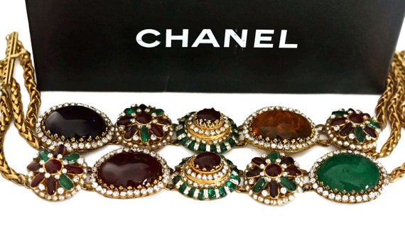 RARE CHANEL Iconic Layered Gripoix Choker Necklace