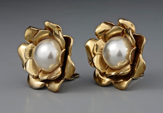 Vintage YVES SAINT LAURENT Ysl Gilt Flower Pearl … - image 1
