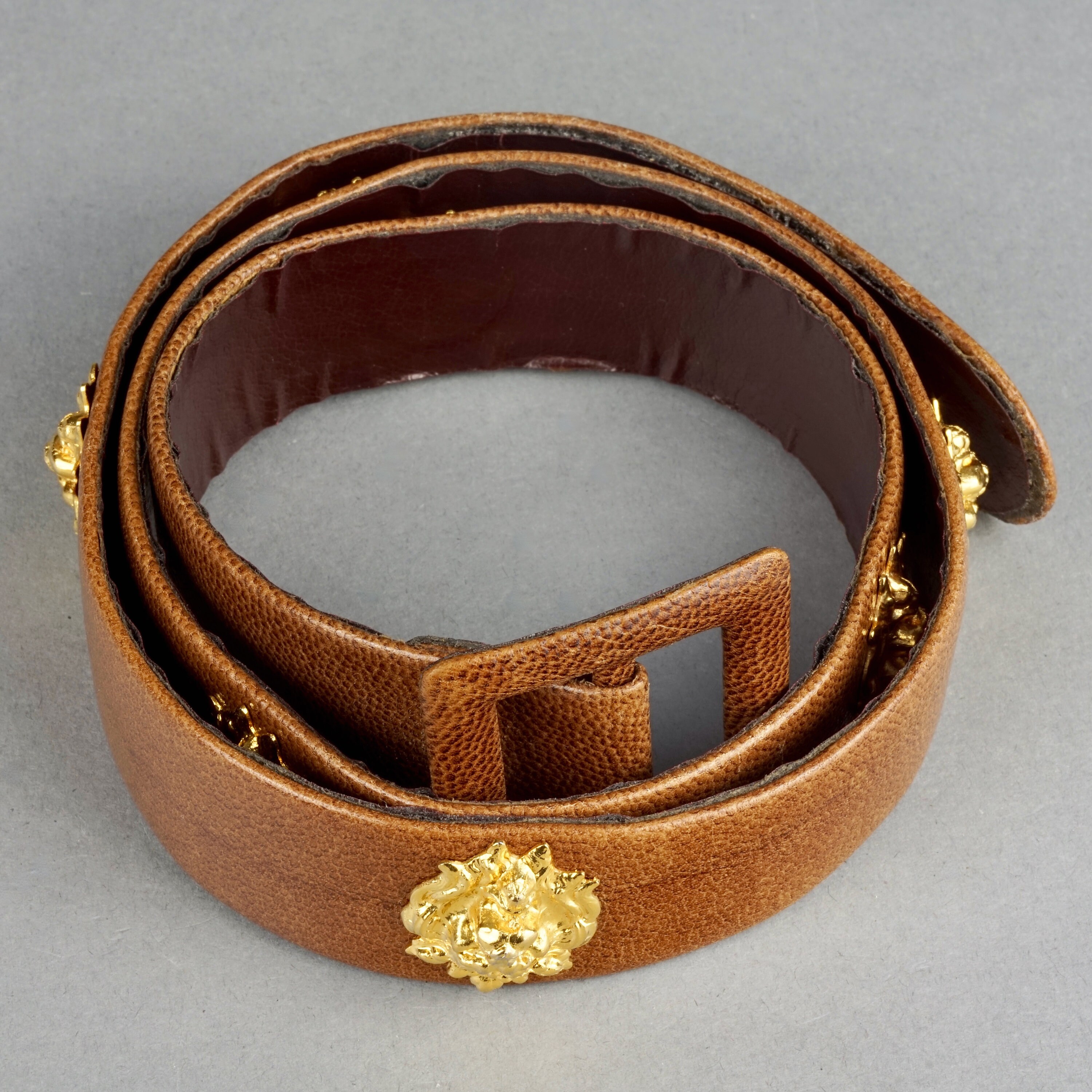 Vintage CHRISTIAN DIOR Lion Head Charms Brown Leather Belt  display picture 3