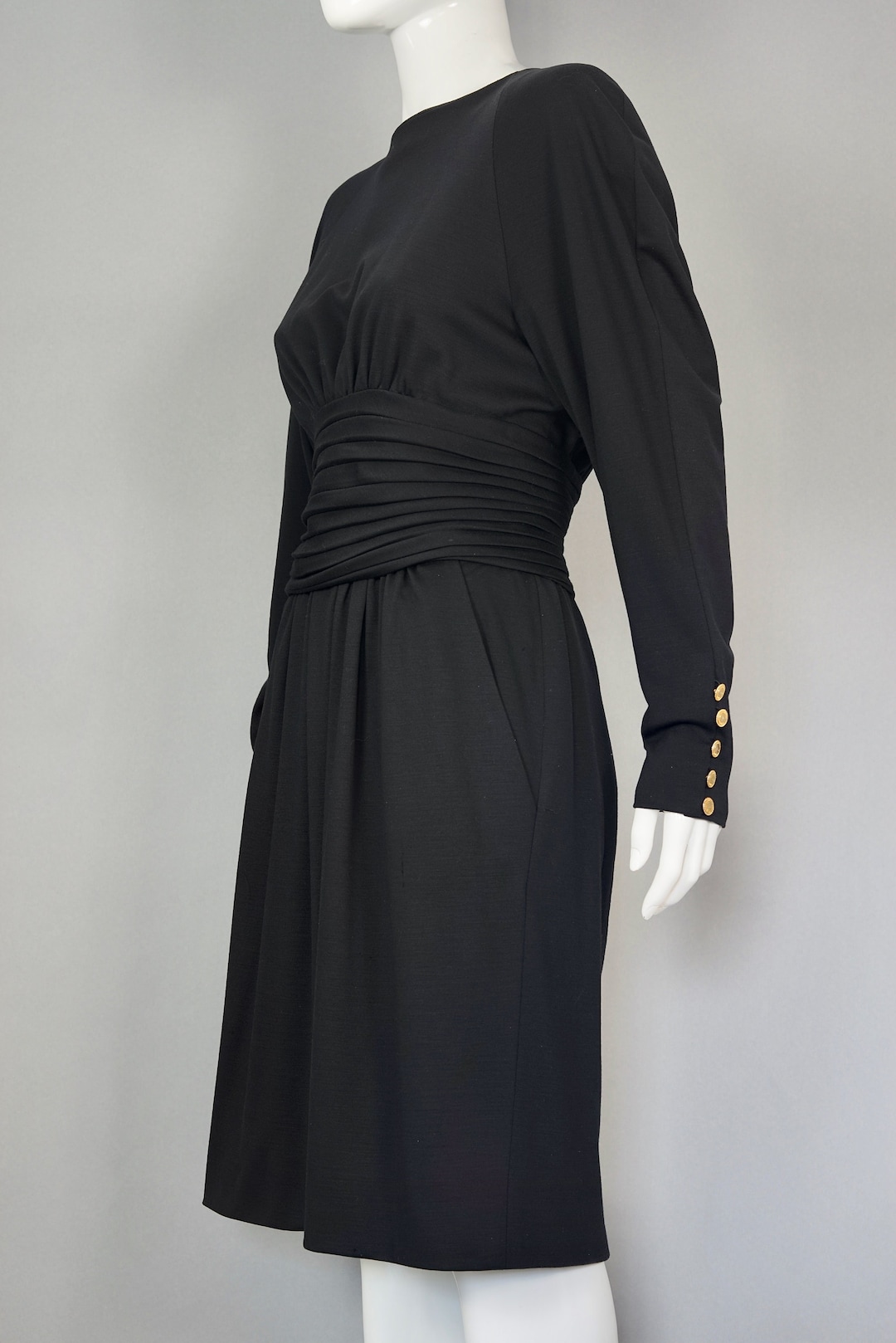 black chanel dress Iman Sexy Backless Cut Out Evening TCD6524 Vintage CHANEL BOUTIQUE Cummerbund Button