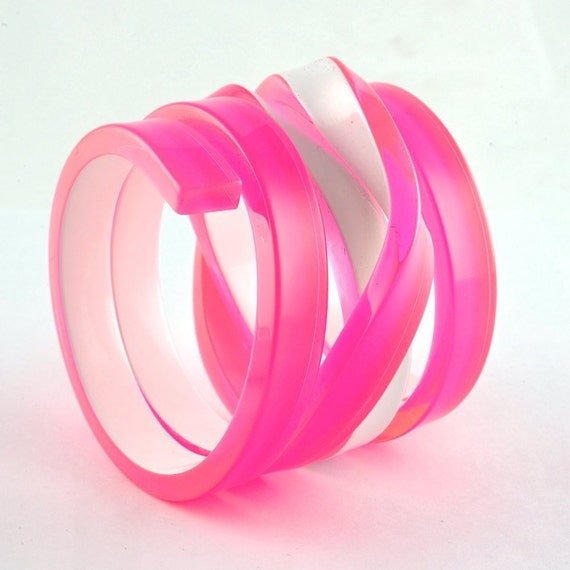 ヴィンテージ クリスチャン ラクロア スパイラル ワイド 蛍光 宇宙時代