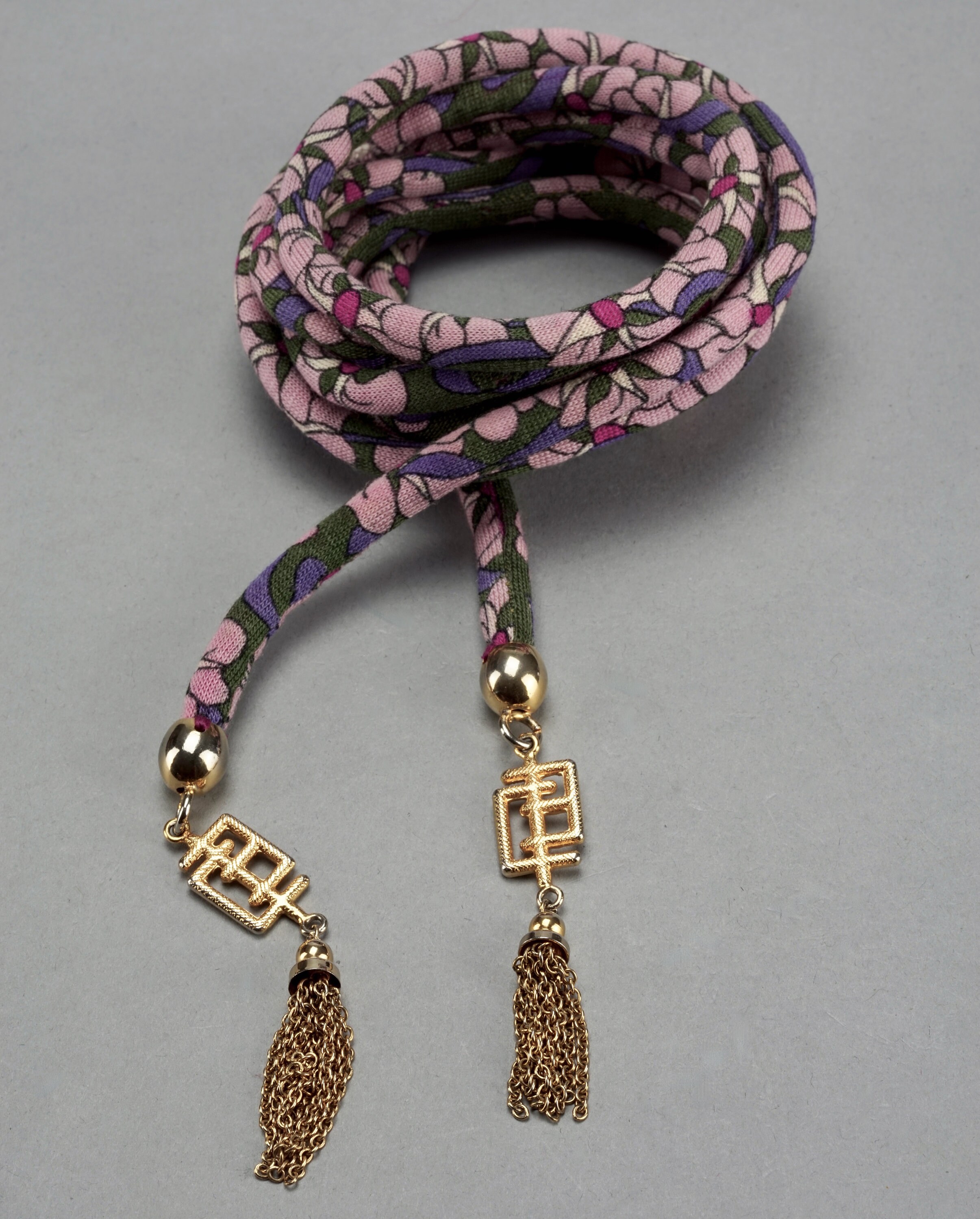 Vintage 1960s EMILIO PUCCI Silk Logo Tassel Belt - Etsy display picture 3