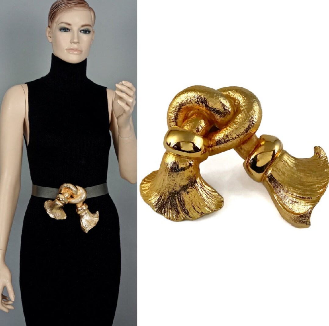 Christopher Ross Sculpted Knot Tassel Belt Buckle, 1988, 24k Gold Plated, RARE Vintage 1988 CHRISTOPHER ROSS Sculpture Knot Tassel Belt  main image 3