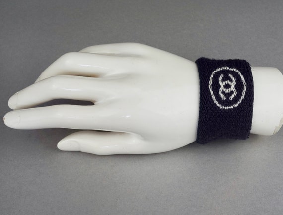CHANEL リストバンド Vintage CHANEL Sports Line Navy Blue Terry Cloth Wristband - Etsy