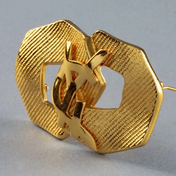 Vintage YVES SAINT LAURENT Ysl Logo Ribbed Brooch - image 4