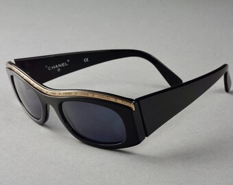 Vintage RARE CHANEL Engraved Logo Gold Tone Metal Top Rim