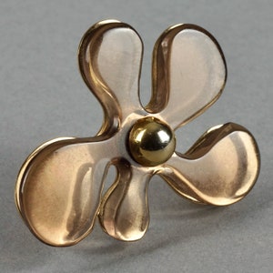 Vintage 1971 CHRISTIAN DIOR Lucite Blumen Brosche