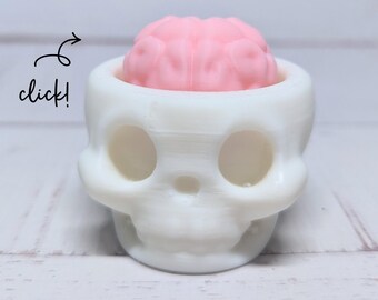 3D Printed Brain Fidget Clicker – Pink Brain, White Skull Base, Whimsical Toy