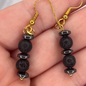 Schwarze Perlen Ohrringe | Elegante Ohrhänger | Minimalistischer Schmuck | Handgemacht