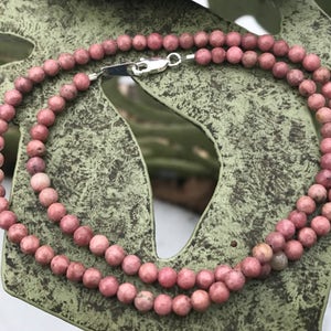 Rhodonite Necklace, Small Pink Stone Necklace, 3.5-4mm Rhodonite Small Stone Short Necklace / Choker, Pink and Tan/Brown Stone