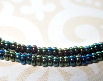 Tiny Opaque Iris Metallic Colors Seed Bead Necklace / Choker, Iridescent Seed Bead Necklace, NOW GREEN or BLUE, Chooose a Length