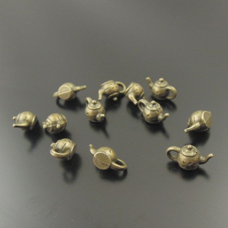 Bulk 50 Teapot Charms 3 Dimensional 10 x 6 mm Bronze Tone US Seller bz416